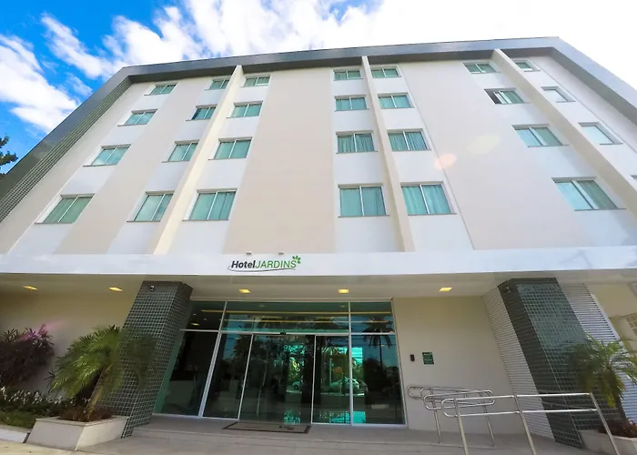 Hotel Jardins Serra 