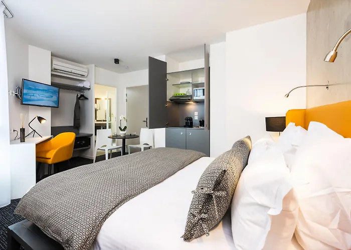 Ténéo Apparthotel Talence Espeleta