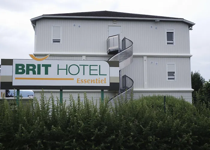 Brit Hotel Essentiel Arverne - Clermont-Ferrand Sud Aubière