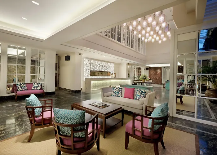 Jambuluwuk Oceano Seminyak Hotel
