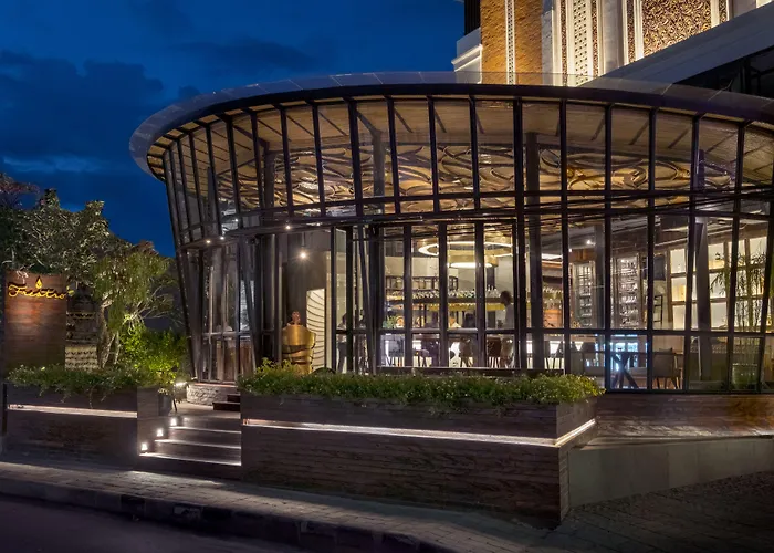 Jambuluwuk Oceano Seminyak Hotel