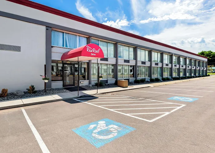 Red Roof Inn Cortland