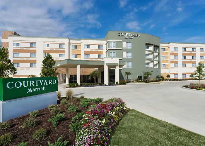 Courtyard By Marriott Ruston Hotel