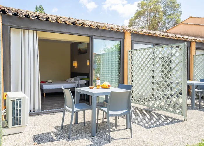 Aparthotel Adonis Arles By Olydea
