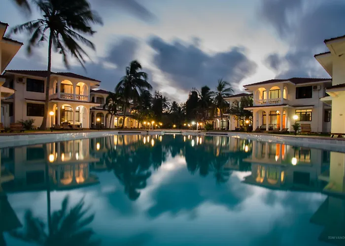 Bahari Dhow Beach Villas