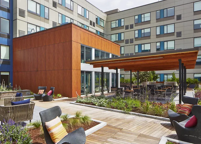 Element By Marriott Seattle Redmond Hotel