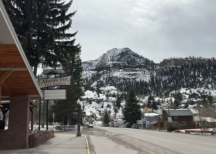 Abram Inn & Suites