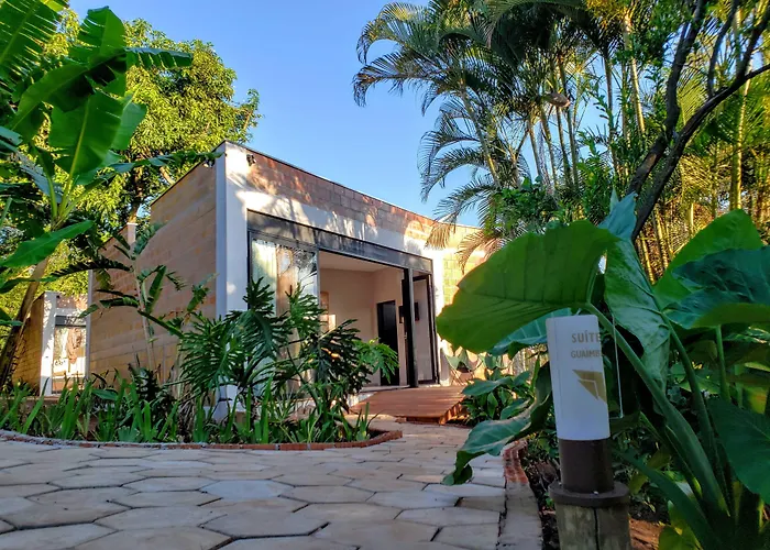 Suítes no Quintal Brotas