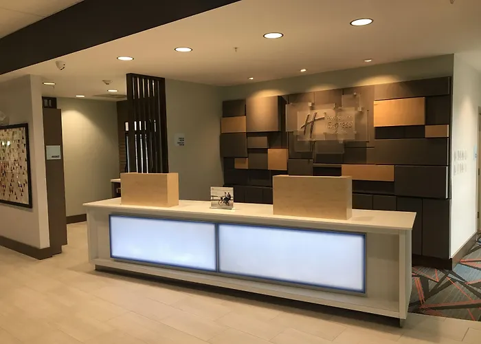Holiday Inn Express & Suites Greenville Se - Simpsonville By Ihg