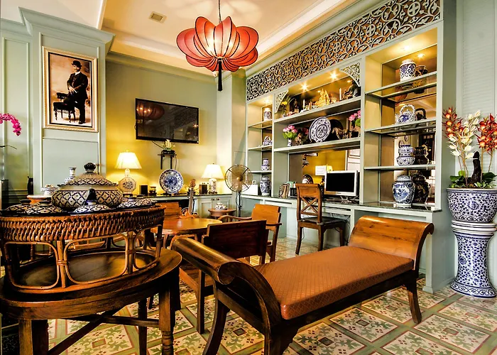 U Residence Hotel