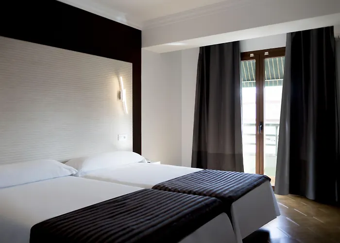 Hostal Alhambra - Adults Only Nerja