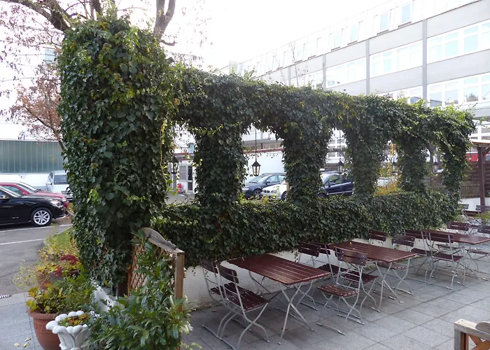 Hotel Pension Koeberl Munich
