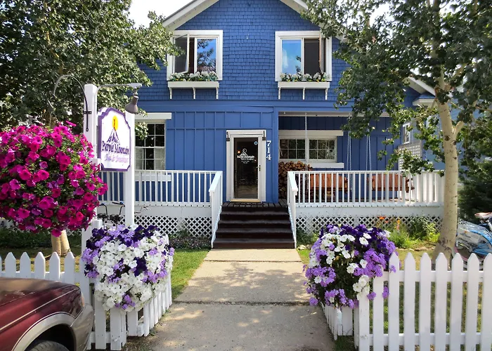 Purple Mountain Bed & Breakfast & Spa