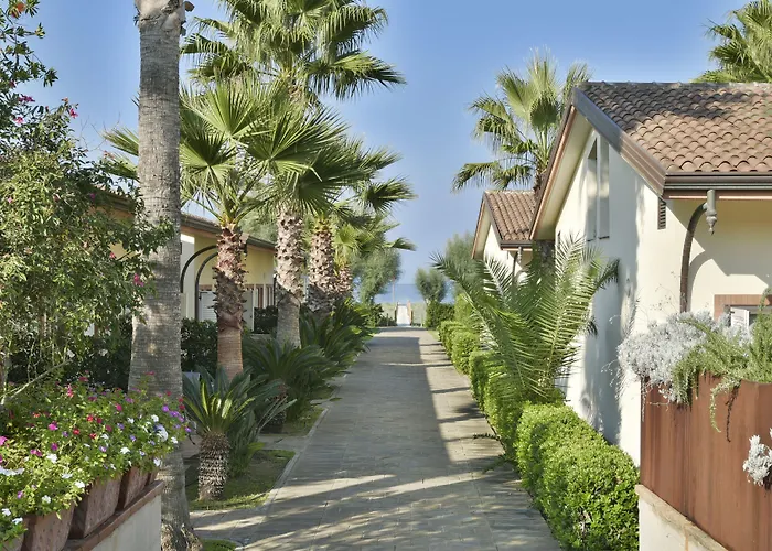 Paestum Inn Beach Resort