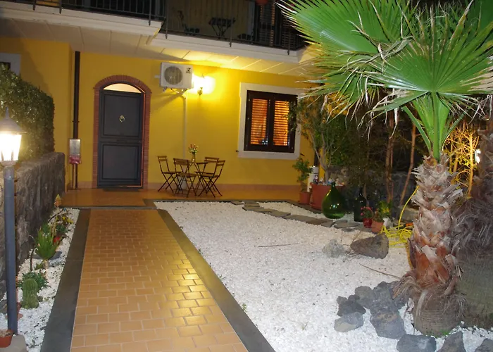 Hotel Gli Ulivi Dell'Etna Linera