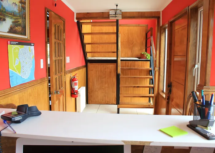 Hostal America En Puerto Natales