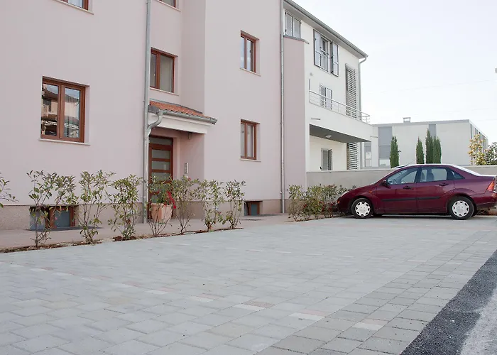 Apartments And Rooms Camaiore Rovinj