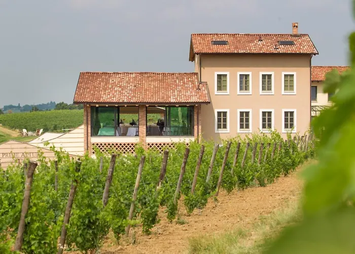 Prime Alture Wine Resort Casteggio