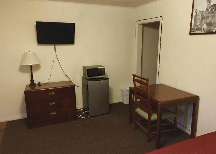 Brownfield Hotels