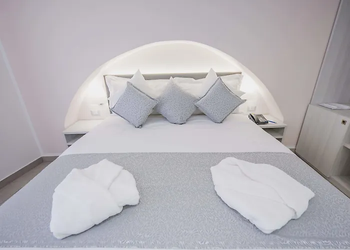 Ossuna Bay Hotel Cefalù