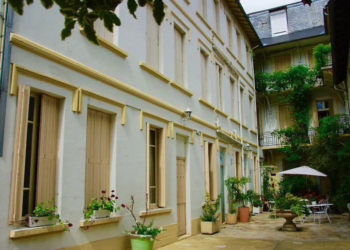 Hôtel Henri IV