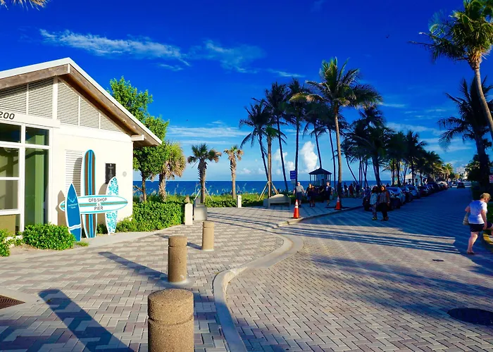 Club Lux Resort By The Beach