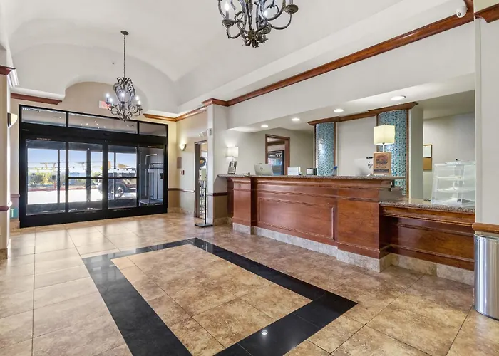 Holiday Inn Express Hotel & Suites Barstow By Ihg