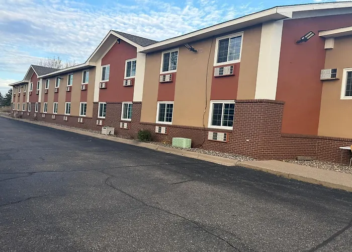 Coratel Inn And Suites By Jasper Stillwater