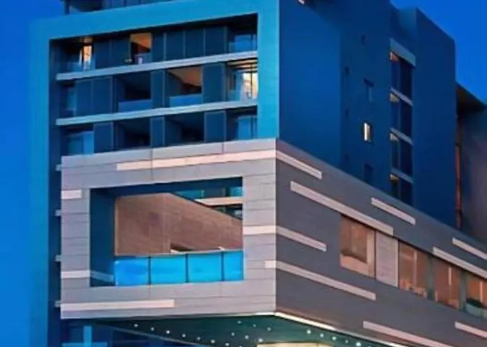 The Residences At Crystal Towers Kaapstad
