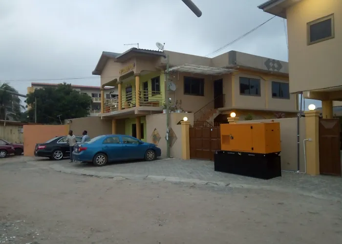Feehi'S Place Akkra