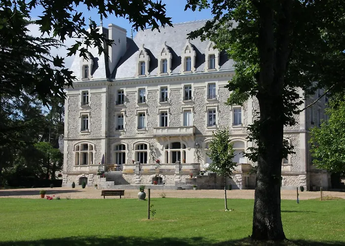 Chateau du Gerfaut Azay-le-Rideau