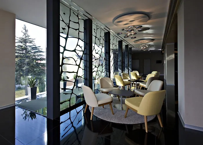 Hotel Zena Beauty&Shopping Center