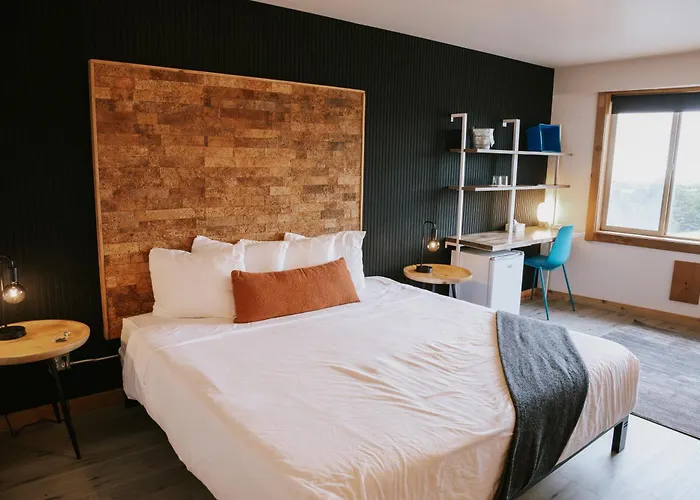 Adrift Hotel Long Beach