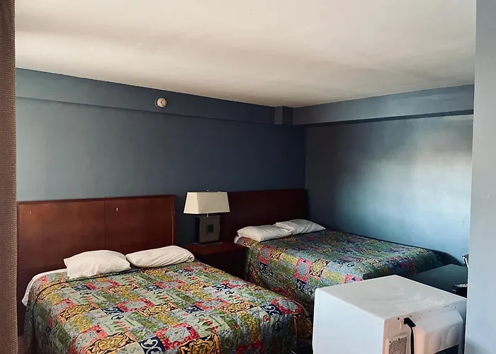 Skylark Motel Chicago