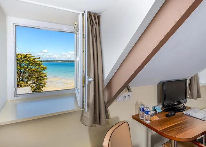 Logis Hotel Belle-Vue Fouesnant