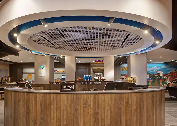 Tru By Hilton Oxford Hotel