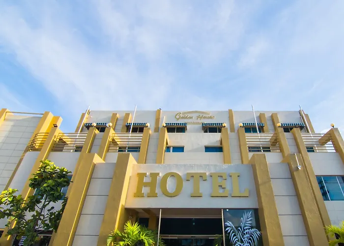 Golden House Hotel & Convention Center Los Tres Ojos de Agua