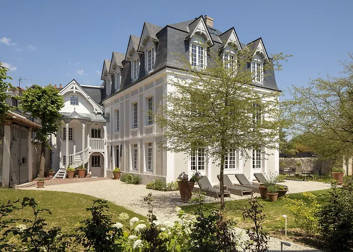 Saint-Delis Hotel & Spa - La Maison Du Peintre - Relais & Chateaux Honfleur
