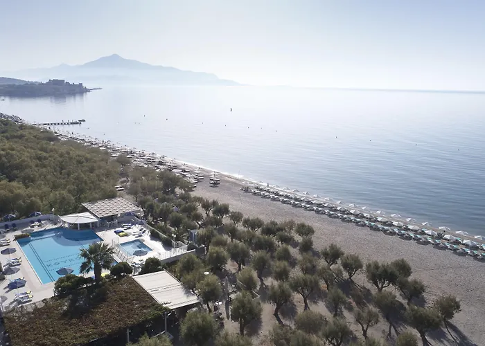Kouros Seasight Hotel