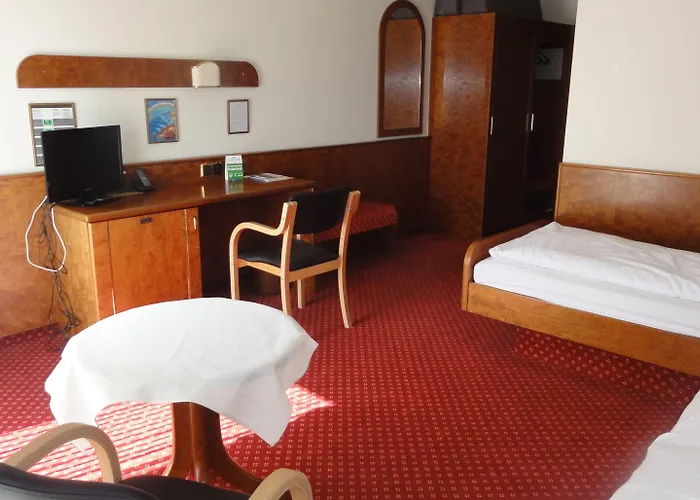 Hotel Post Viernheim UG