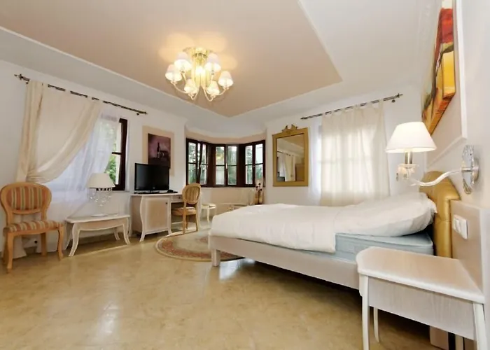 Hotel Villa Toscana