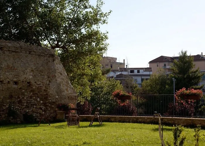 Bed and Breakfast Torre della Loggia - Dimora Storica - Ortona