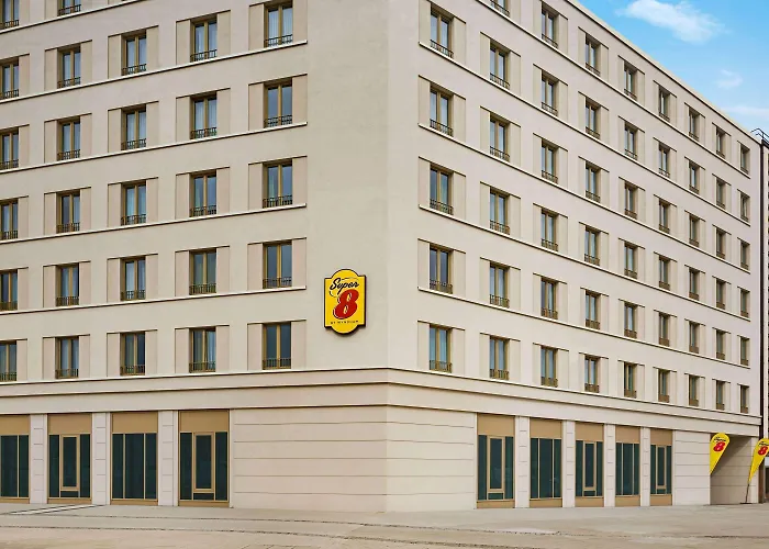 Hotel Super 8 By Wyndham Chemnitz