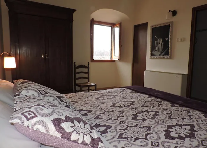 Bed and Breakfast La Riera Vic