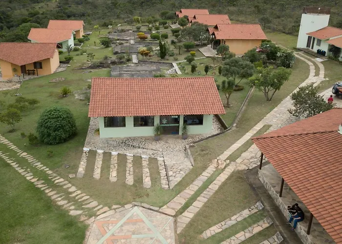 Pousada Além das Formas - Acesso a cachoeiras e gruta encantada