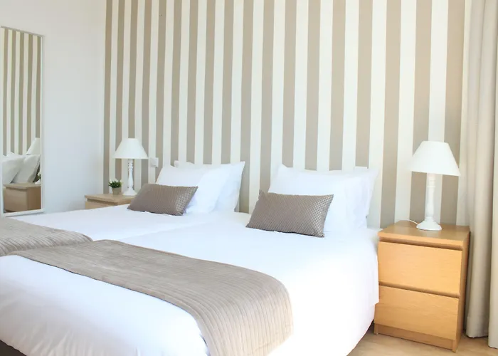 Aveiro White House