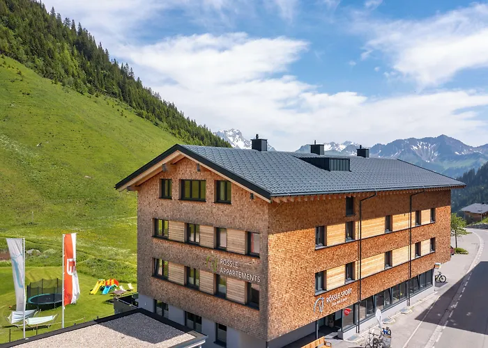Rössle Appartements und Sport Rössle Skiverleih&Sportgeschäft Faschina
