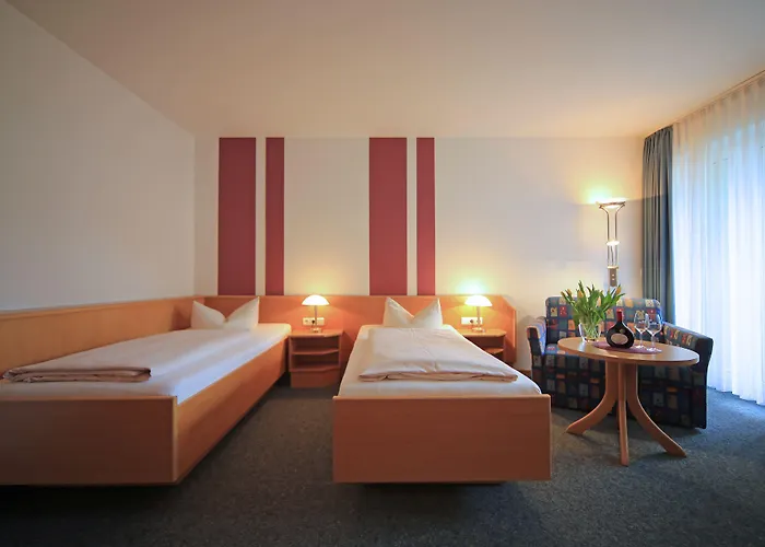 Hotel Weinstube Schwalbennest Karlstadt