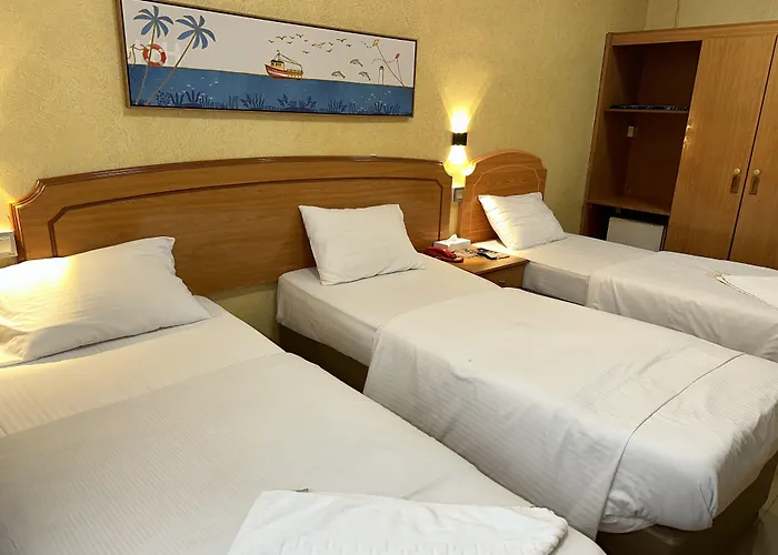 Maaeen Hotel