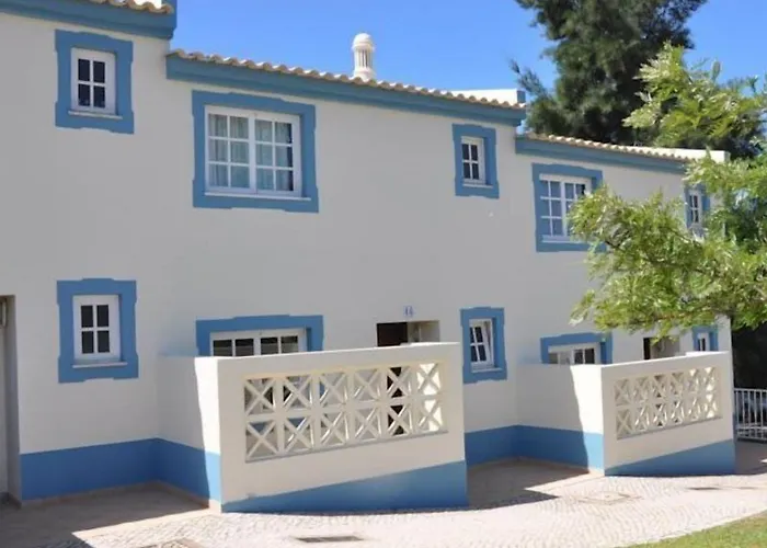 Ponta Grande Resort Patroves